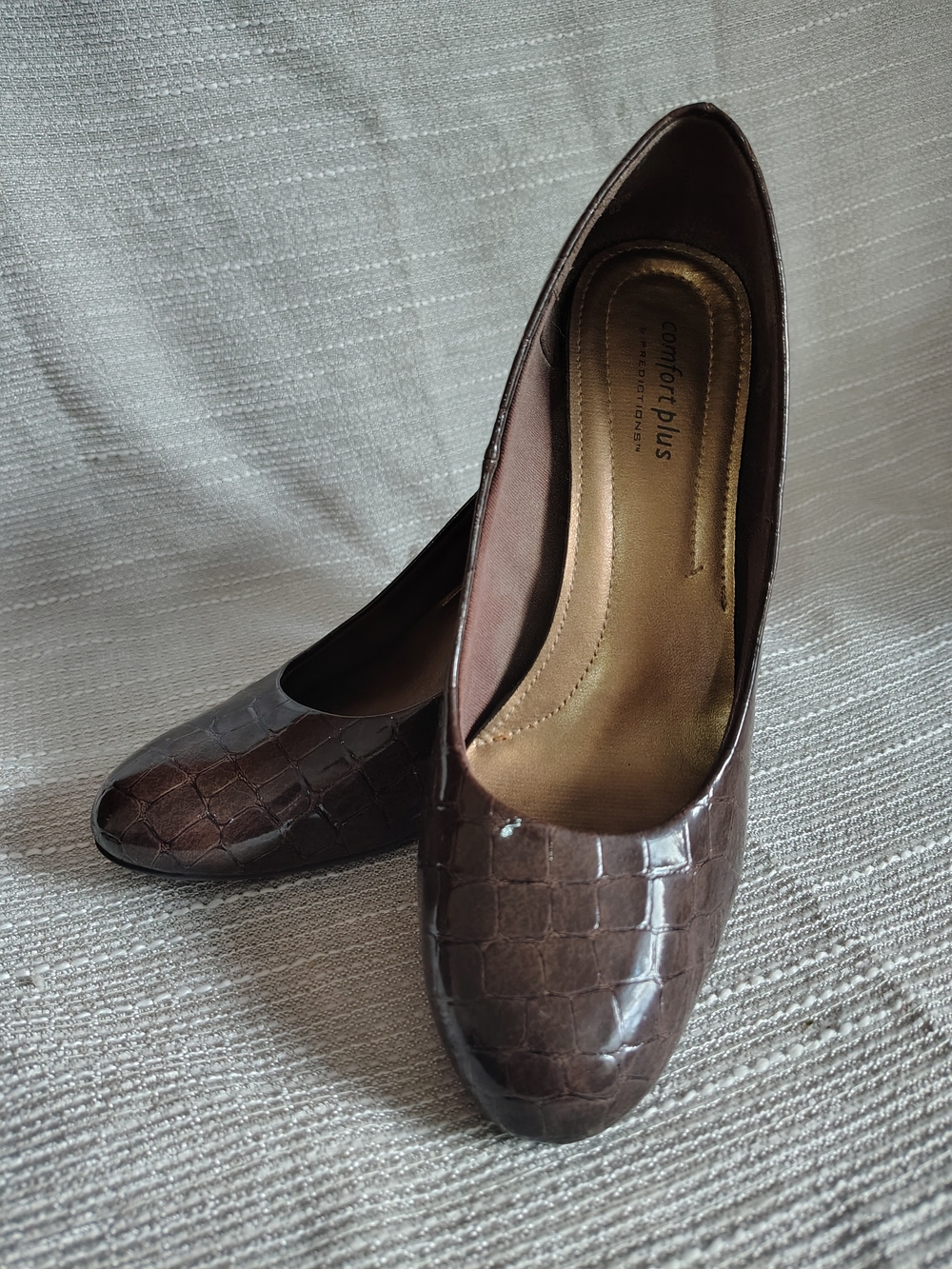 Comfort Plus by Predictions Brown Croc Embossed Pumps Size 7.5 Office Career